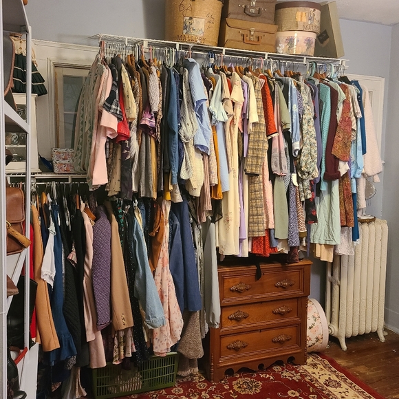 Welcome to MaryMae's VTG Closet ❣ - Picture 4 of 14